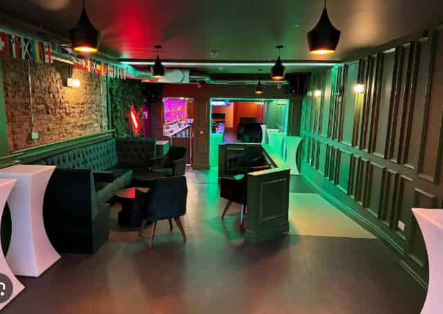 BABYLON BAR & LOUNGE