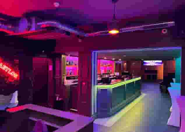 BABYLON BAR & LOUNGE