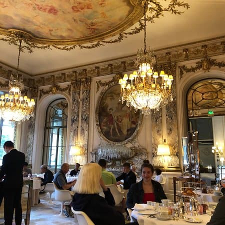 Salon Pompadour
