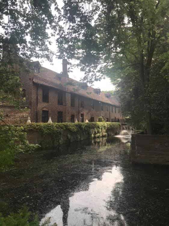 Moat Terrace