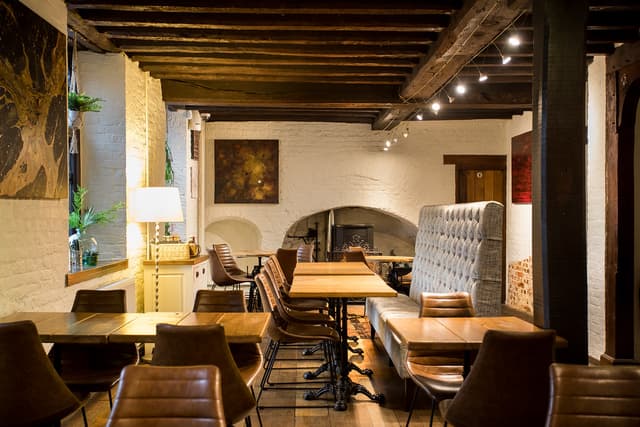 Gastro Pub