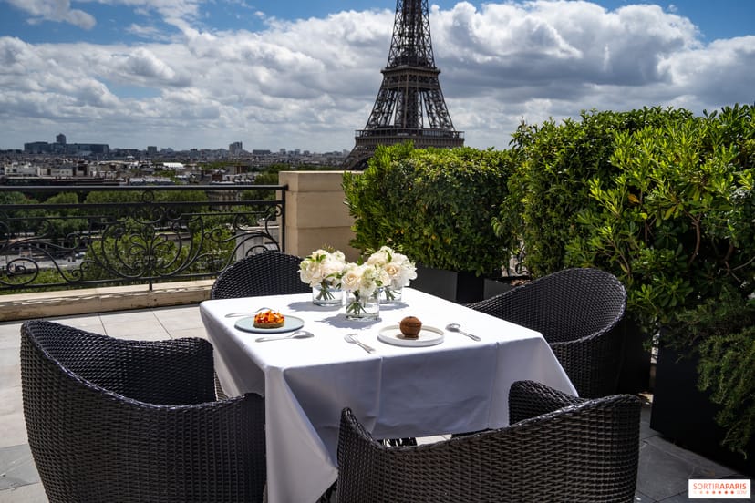 Elegant outdoor dining at Shangri-La Paris with Eiffel Tower view, perfect for events.