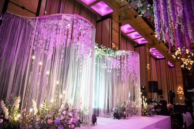 Four Seasons Hotel Hong Kong