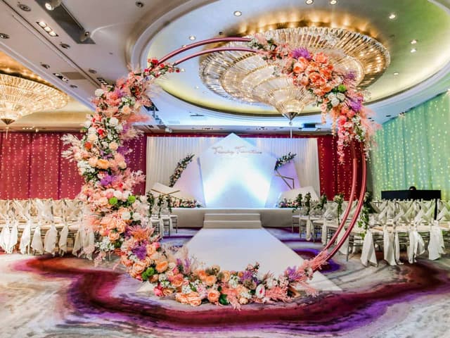 Pillarless Penthouse Ballroom