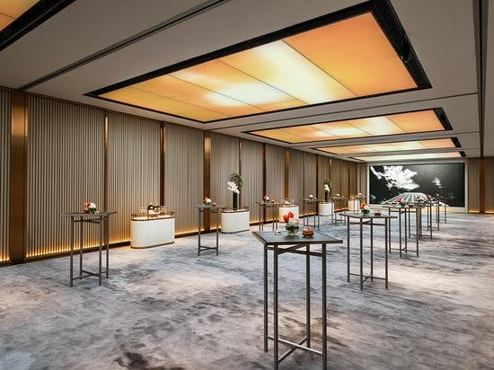 Niccolo Room at The Murray, Hong Kong: elegant event space for corporate meetings and receptions.