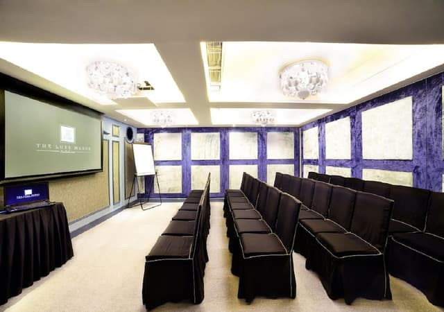 FUNCTION ROOM 1 & 2