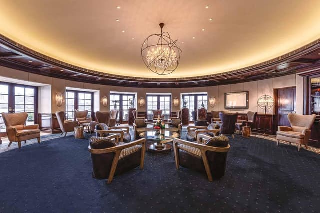 Regatta Room