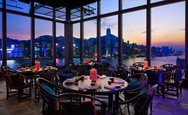 Cocktail bar