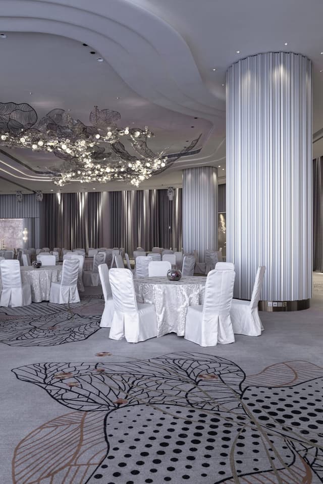 Nina Ballroom