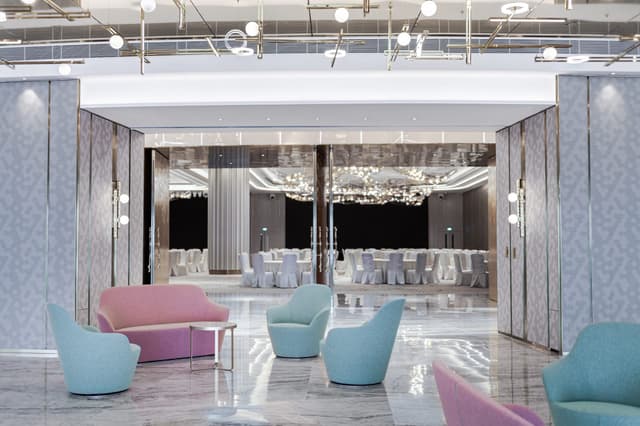 Nina Ballroom
