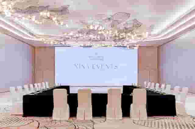 Nina Ballroom