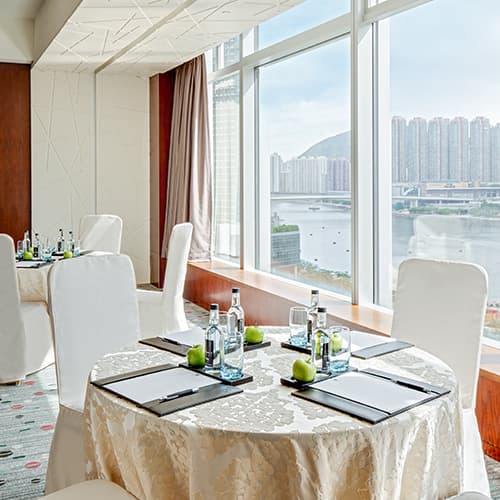 Nina Hotel Tsuen Wan West