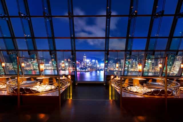 Elegant restaurant in Aqua Hong Kong with city skyline views, perfect for events and gatherings.