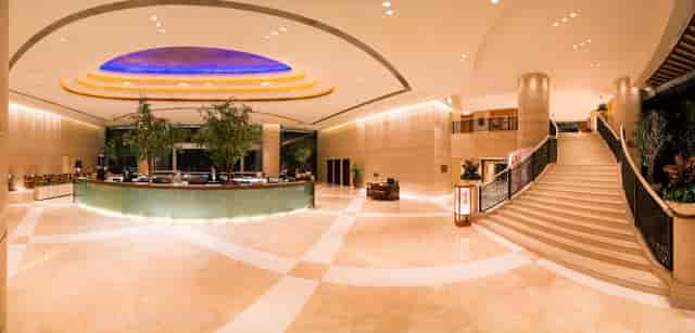 Elegant hotel lobby with high ceilings, ideal for events in Harbour Plaza Metropolis Hong Kong.