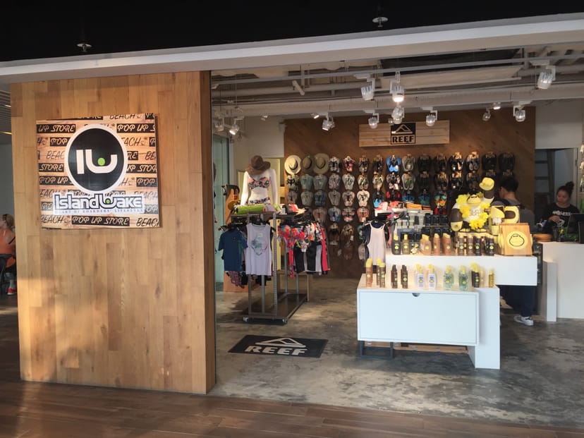 Vibrant retail space with wooden accents for pop-up events and product launches.