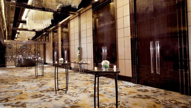 The Ritz-Carlton, Hong Kong
