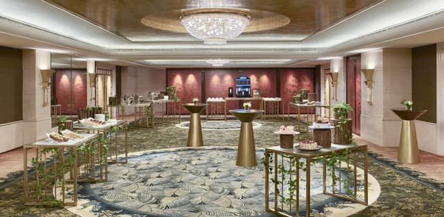 Kowloon Shangri-La, Hong Kong