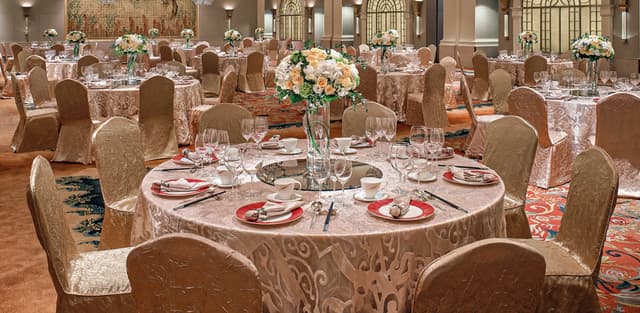 Kowloon Shangri-La, Hong Kong