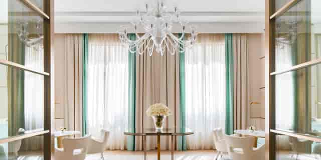 Sophisticated meeting space with elegant decor, ideal for networking events and gatherings.