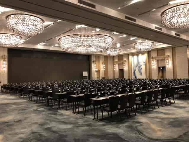 Hung Hom Ballroom in Kerry Hotel, Hong Kong, elegant conference room for corporate events.