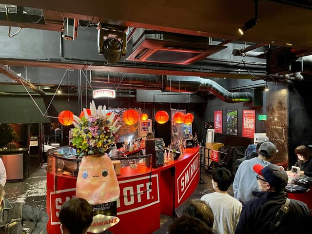 1F LOUNGE FLOOR