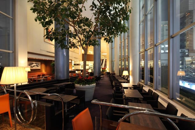 Modern restaurant in Shibuya Excel Hotel Tokyu, perfect for networking events and meetings.