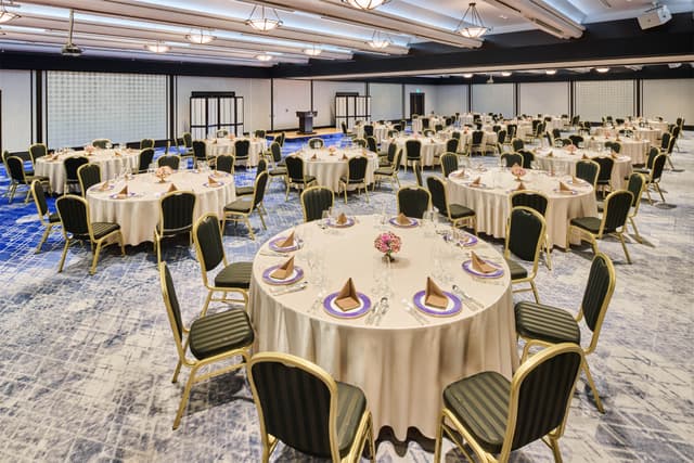 Banquet hall