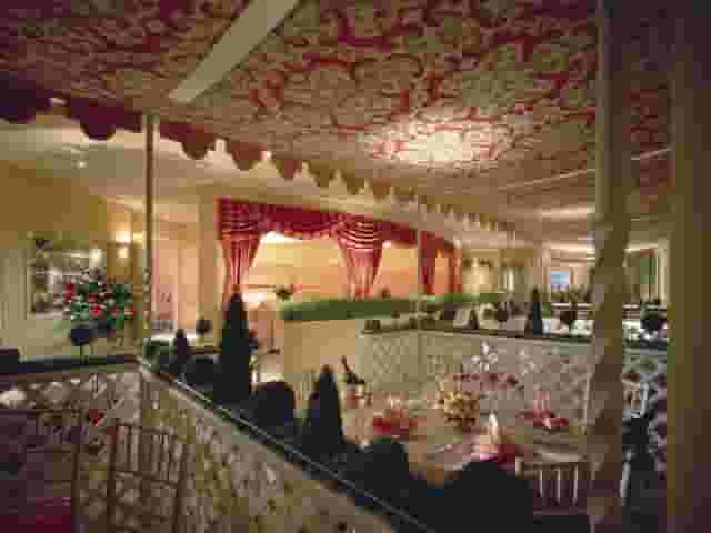 Queen's Grand Ballroom