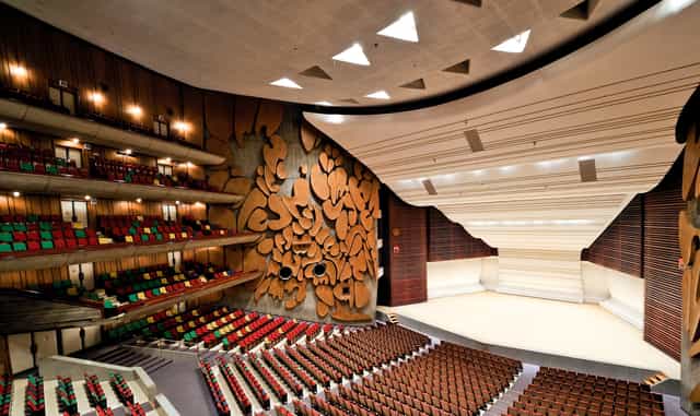 The Architecture | Tokyo Bunka Kaikan