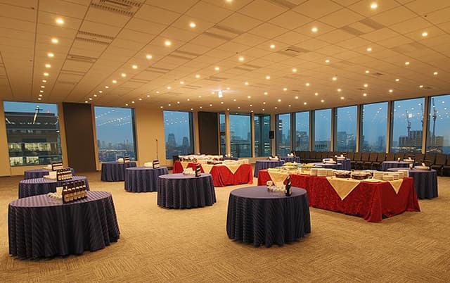 Banquet hall