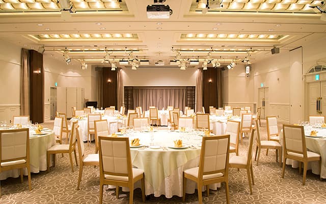 Banquet hall
