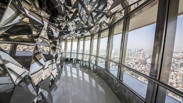 Indoor Observation Deck in Tokyo with mirrored design, ideal for upscale events and meetings.