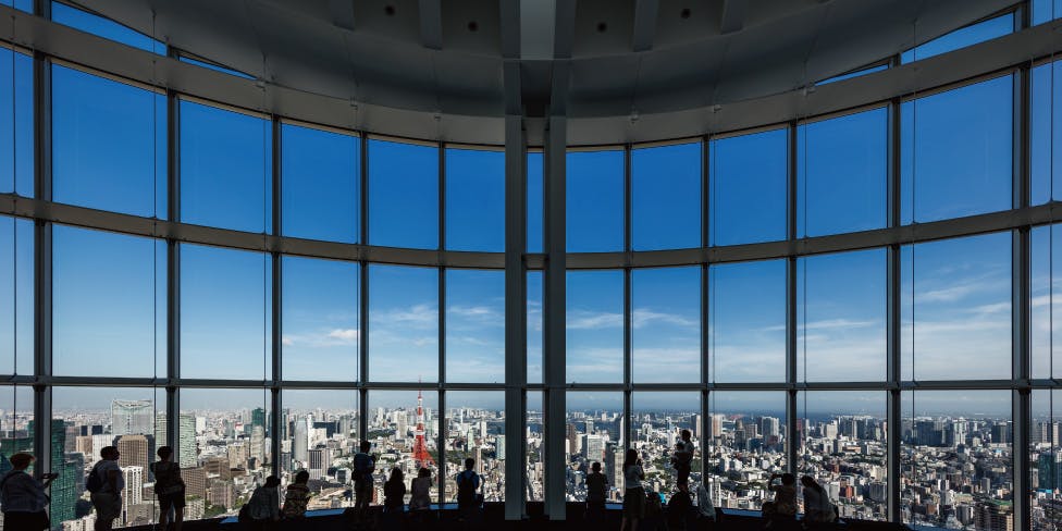 Sky Gallery Tokyo: panoramic city view, ideal for corporate events and receptions.