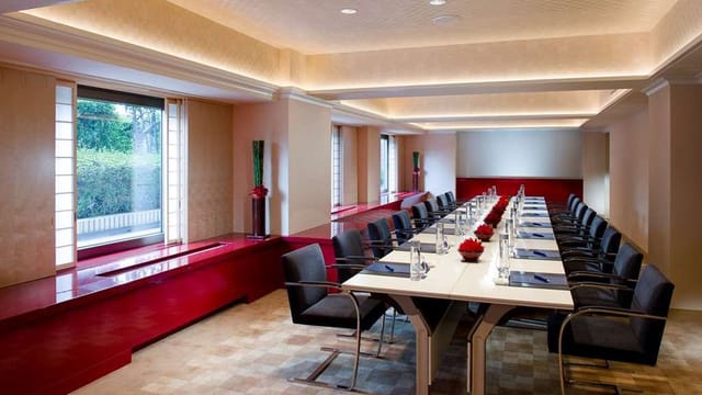 Modern meeting room at Hilton Tokyo Conference Center, perfect for professional events.