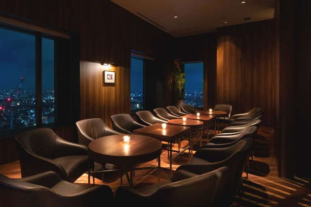 cocktail bar