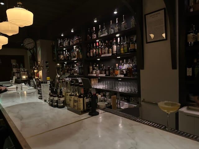 Bar TRIAD