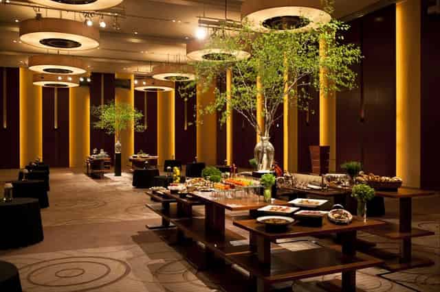 Banquet hall