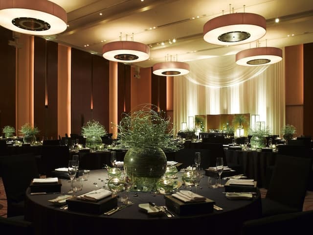 Banquet hall
