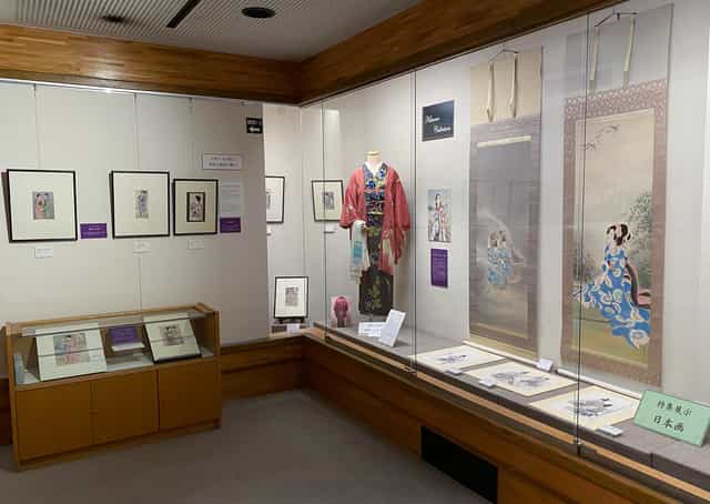 Kōdōkan museum exhibition space with traditional art, ideal for cultural events and workshops.