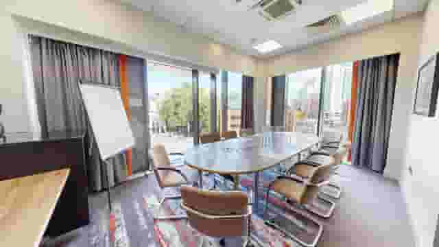 Clayton Hotel Cardiff