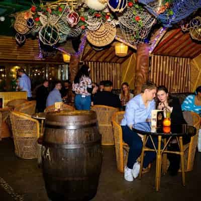 Tiki Cocktail Bar