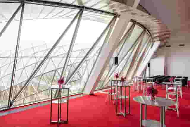 Sky Lobby & Lounges
