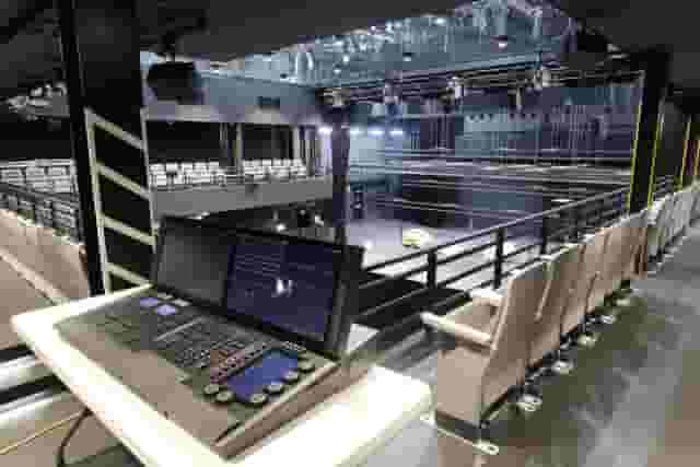 U+ Stage