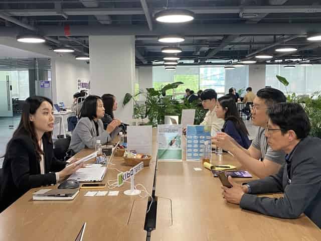 Community Lounge