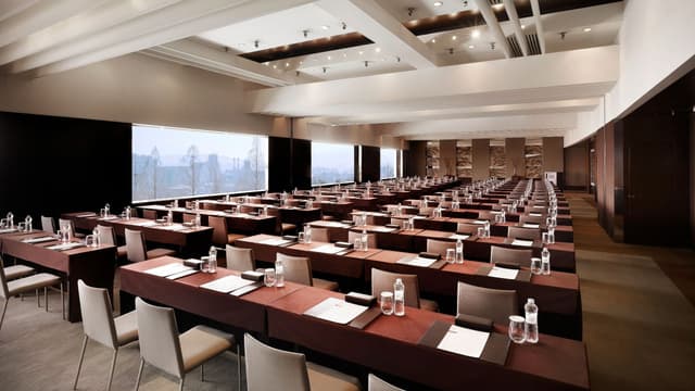 Conference room (S)