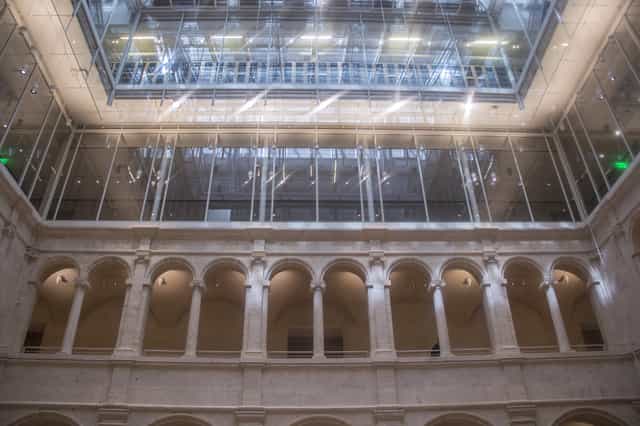 Calderwood Courtyard at Harvard Art Museums: modern atrium for events, glass and stone design.