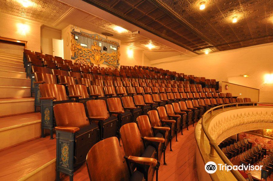 Larcom Theatre - image 1