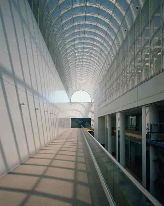 Renowned architect I. M. Pei (1917 ...