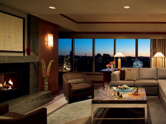 Elegant lounge at The Ritz-Carlton, Boston for VIP events and meetings.