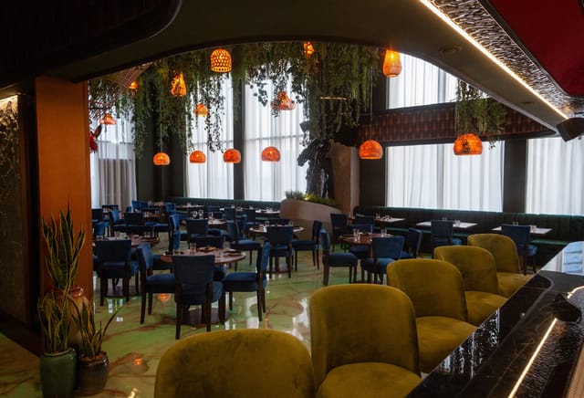 La Selva Restaurant event space with modern decor, ideal for corporate and social gatherings.